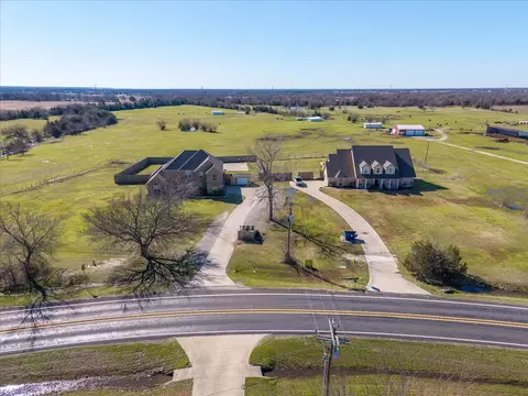 1989 Fm 1564 E, Greenville, TX 75402