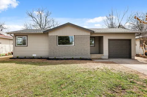 765 Henson Dr, Hurst, TX 76053