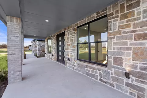 Exterior - 1139 Harrell Rd, Howe, TX 75459 photo 4 of 6
