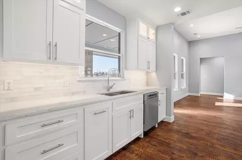 Kitchen - 1139 Harrell Rd, Howe, TX 75459 photo 5 of 6