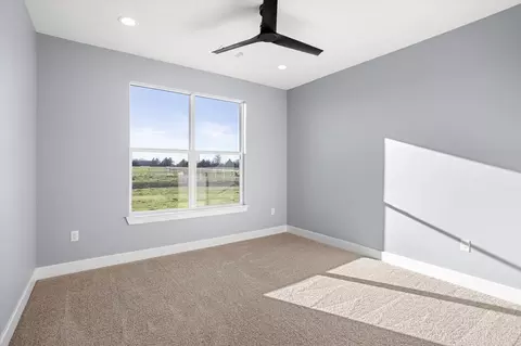 Bedroom - 1139 Harrell Rd, Howe, TX 75459 photo 6 of 8
