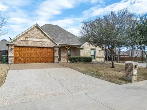 311 Bay Hill Ct, Willow Park, TX 76008