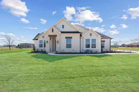 650 Audra Cir, Rhome, TX 76078