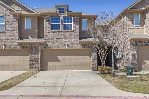161 Barrington Ln, Lewisville, TX 75067