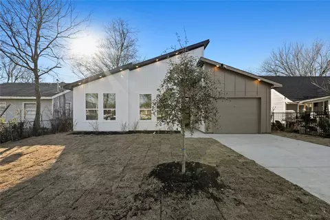 739 Elkhart Ave, Dallas, TX 75217