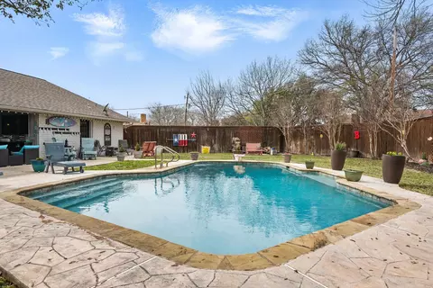5908 Carolyn Ct, North Richland Hills, TX 76180