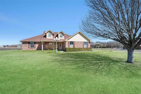 118 Horseshoe Bnd, Leonard, TX 75452