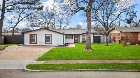 3328 Brockbank Dr, Irving, TX 75062
