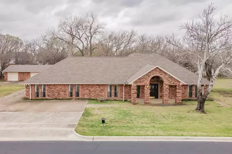 5732 Linda Dr, Watauga, TX 76148