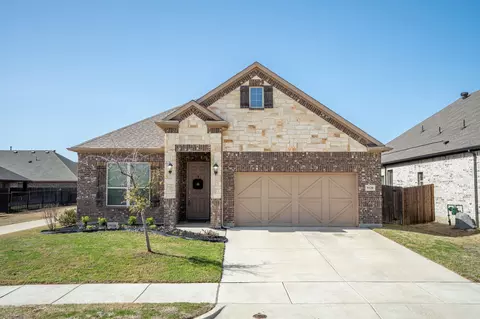 9120 Conroe Dr, Lantana, TX 76226