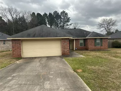 5923 Quail Ridge Dr, Shreveport, LA 71129