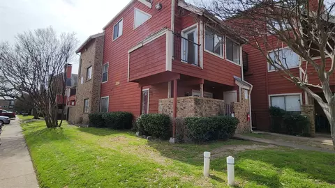 9825 Walnut St #211, Dallas, TX 75243