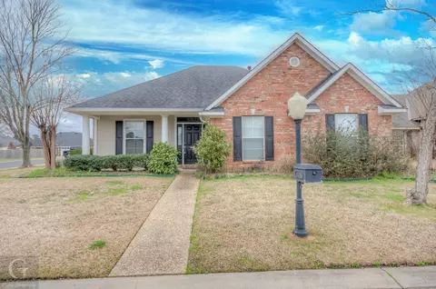 2051 Sand Crest Dr, Shreveport, LA 71118