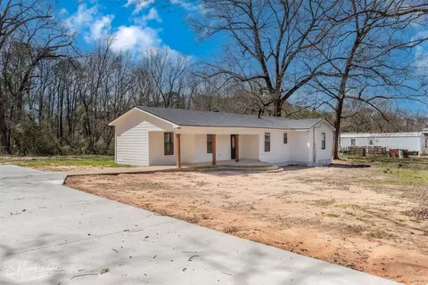195 Jester Rd, Princeton, LA 71067