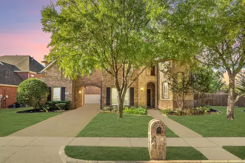 3717 Winding Oaks Dr, Flower Mound, TX 75022