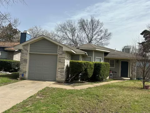 1330 Glencliff Dr, Dallas, TX 75217