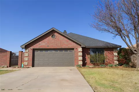 105 Tumbleweed Ct, Henrietta, TX 76365