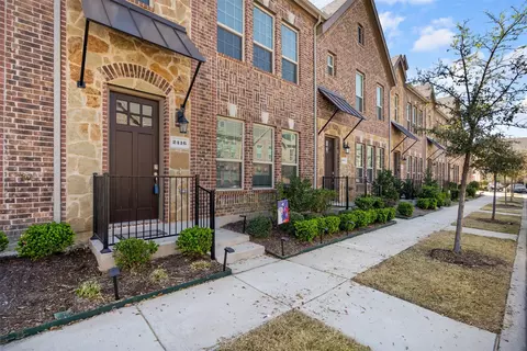 2416 Klamath Dr, Lewisville, TX 75056