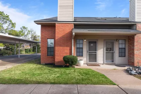 3636 Greenacres Place Dr #43, Bossier City, LA 71111