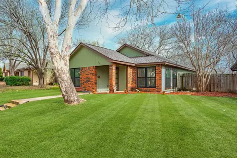4740 Wineberry Dr, Fort Worth, TX 76137