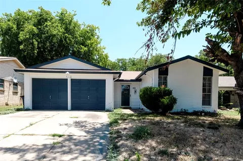 510 SW 16th St, Grand Prairie, TX 75051