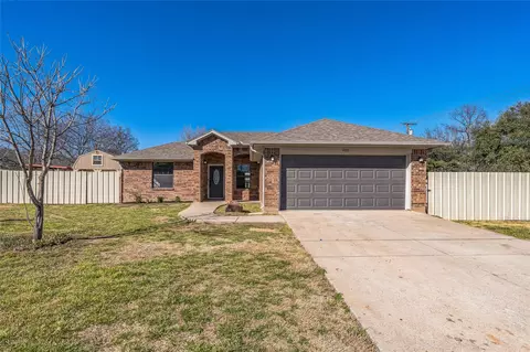 400 NW 11th St NW, Mineral Wells, TX 76067