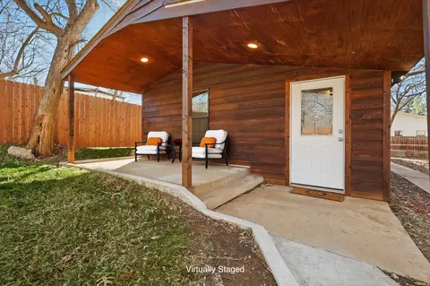 238 Preston Shores Dr, Pottsboro, TX 75076