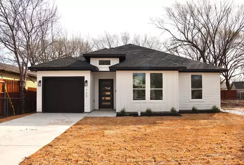 754 Ezekial Ave, Dallas, TX 75217
