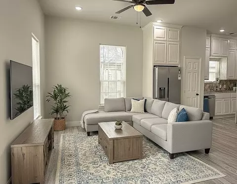 605 Olive St, Cleburne, TX 76031