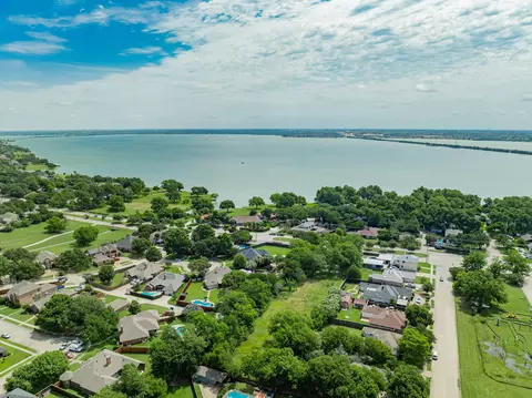 2709 Dalrock Rd, Rowlett, TX 75088 photo 25