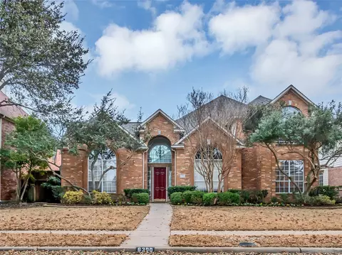 6300 Warrington Dr, Plano, TX 75093