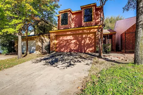6327 Benavides Dr, Dallas, TX 75217