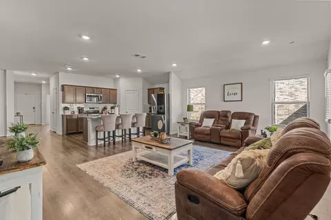 4100 Fitzgerald Ave, Aubrey, TX 76227