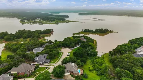 805 Tree Haven Ct, Highland Village, TX 75077