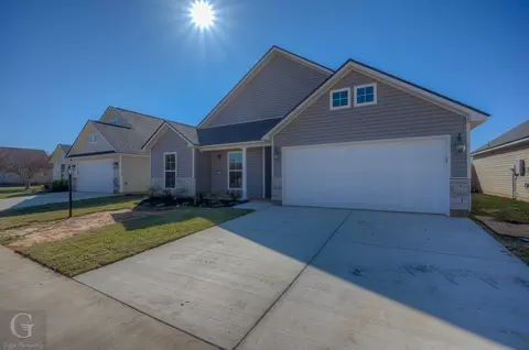 5021 Ames Pl, Bossier City, LA 71112