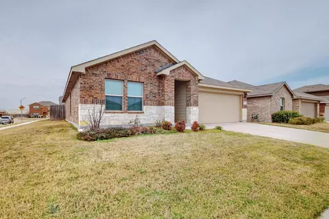 10382 Fort Belknap Trl, Crowley, TX 76036