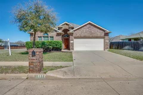 1112 Golden Meadow Trl, Fort Worth, TX 76134