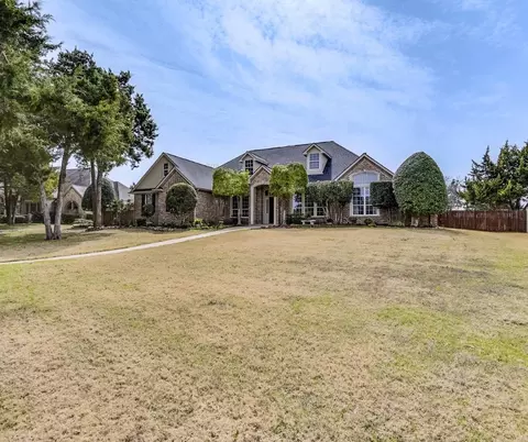 100 Cumberland Dr, Ovilla, TX 75154