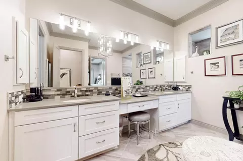 Bath - 8616 Crestview Dr, Denton, TX 76207 photo 1 of 4