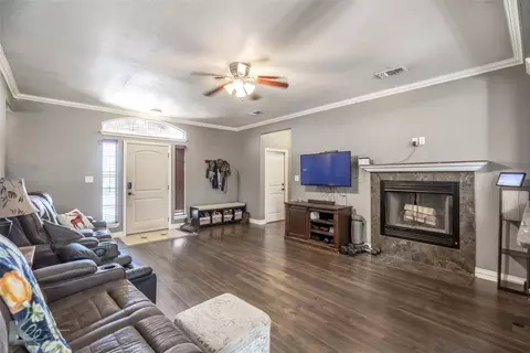 281 Cotton Candy Rd, Abilene, TX 79602 photo 3