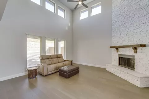 4402 Biscayne Dr, Midlothian, TX 76065 photo 5
