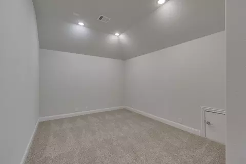 4402 Biscayne Dr, Midlothian, TX 76065 photo 9