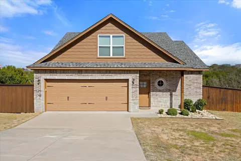 2323 Steepleridge Cir, Granbury, TX 76048