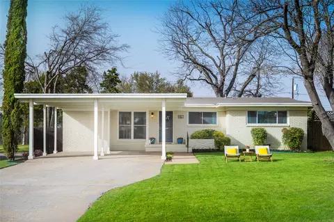 812 Sherwood Dr, Richardson, TX 75080