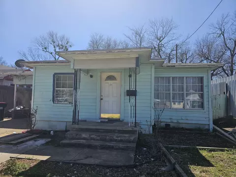 330 Pine Blf, Paris, TX 75460