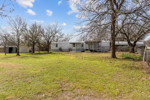 4152 Thousand Oaks Dr, Argyle, TX 76226