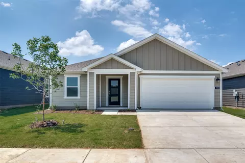 715 Saint Lawrence Dr, Seagoville, TX 75159