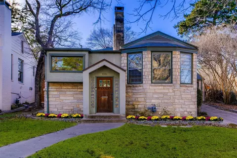 1311 Cedar Hill Ave, Dallas, TX 75208