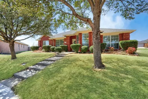 2710 Chalmers Ct, Rockwall, TX 75032