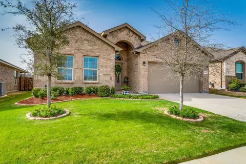 1125 Presidio Ln, Weatherford, TX 76087